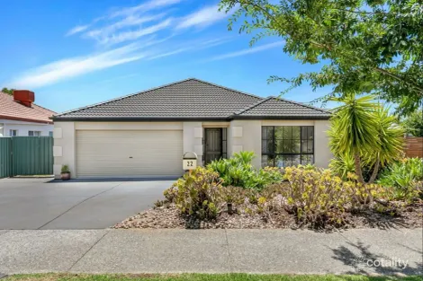 Property photo of 22 Barton Circuit Mount Barker SA 5251