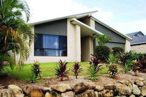 27 Carmarthen Cct, Pacific Pines, QLD 4211