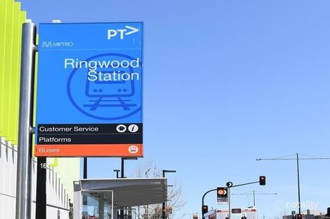 Property photo of 53 Warrandyte Road Ringwood VIC 3134