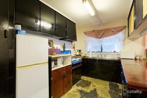 Property photo of 38 Elizabeth Street Campbells Creek VIC 3451