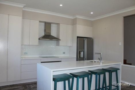 Property photo of 139 Coal Point Road Coal Point NSW 2283
