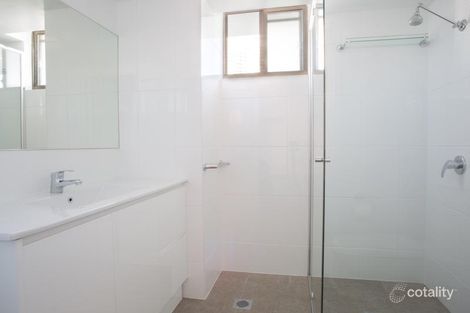 Property photo of 11/4-6 Britannia Avenue Broadbeach QLD 4218