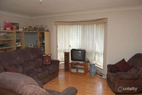 Property photo of 31 Emerald Drive Regents Park QLD 4118