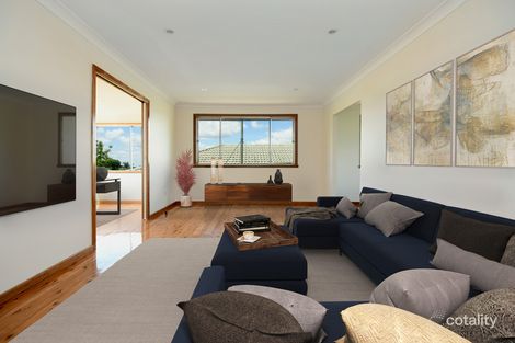 Property photo of 8 Barrymount Crescent Mount Lofty QLD 4350