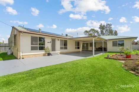 51 Drummond St, Urangan, QLD 4655