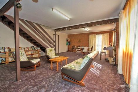 Property photo of 9 Kurrajong Crescent Point Vernon QLD 4655