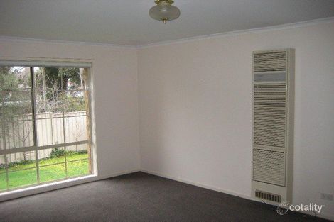 Property photo of 2/32 Goldsmith Street Hamilton VIC 3300