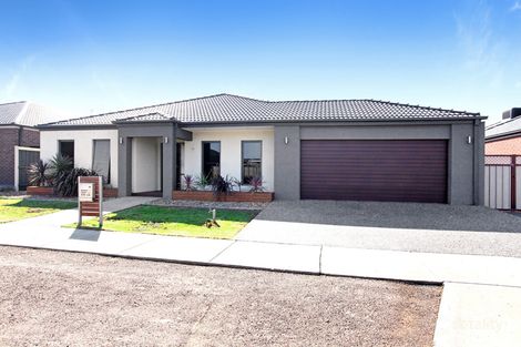 14 Finlay Ave, Harkness, VIC 3337