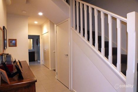 Property photo of 10 Sepal Lane Pakenham VIC 3810