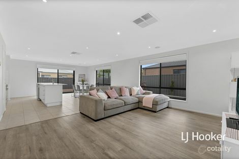 Property photo of 10 Kingsley Close Kilmore VIC 3764