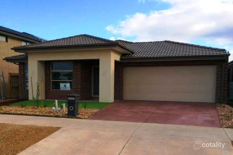 38 Burgess Ave, Armstrong Creek, VIC 3217
