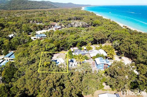 6 Warner St, Bulwer, QLD 4025