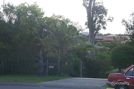 5 Garvie Pl, Highland Park, QLD 4211