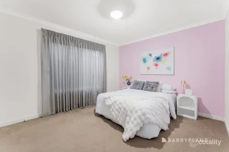 Property photo of 2/26 Elm Street Bayswater VIC 3153