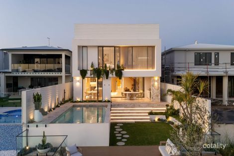 130 Coolum Pde, Newport, QLD 4020