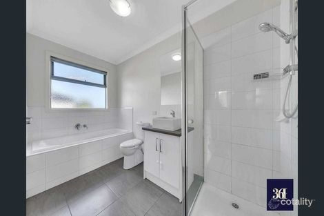 Property photo of 23A Tableland Road Tarneit VIC 3029