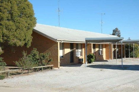 282 Henry St, Deniliquin, NSW 2710