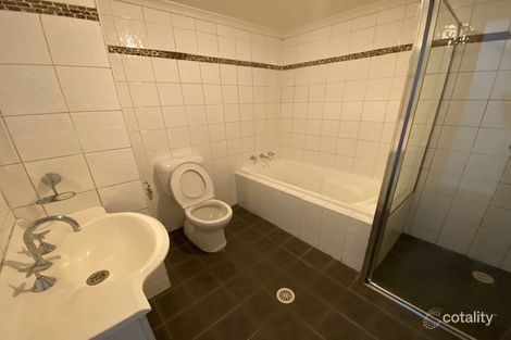 Property photo of 9/12-20 Lachlan Street Liverpool NSW 2170