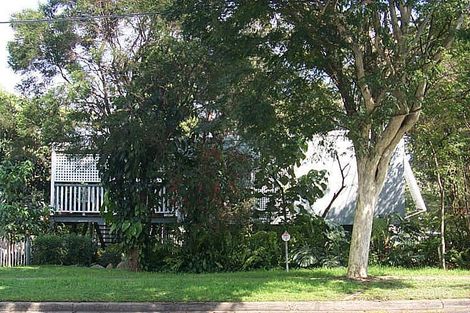 245 Toohey Rd, Tarragindi, QLD 4121