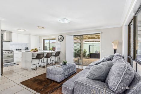 Property photo of 2 Western Way Oxenford QLD 4210