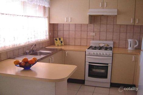 Property photo of 28 Gentian Avenue Macquarie Fields NSW 2564