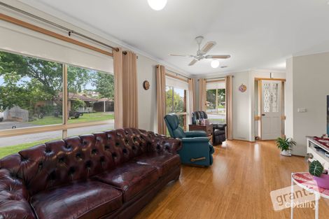 Property photo of 30 Insignia Crescent Berwick VIC 3806