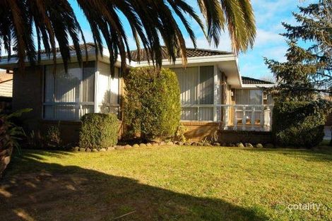 11 Meadowbrook Dr, Wheelers Hill, VIC 3150