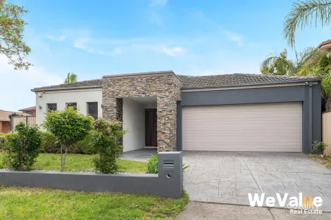 Property photo of 14 Roycroft Road Roxburgh Park VIC 3064