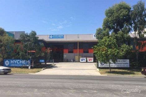 30 Bluett Dr, Smeaton Grange, NSW 2567