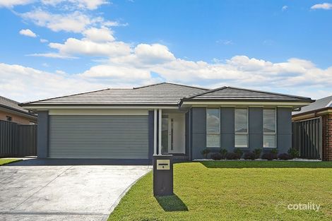 Property photo of 9 Bayview Avenue Haywards Bay NSW 2530