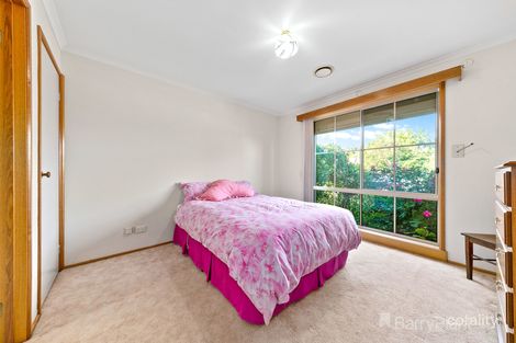 Property photo of 33 Simon Drive Pakenham VIC 3810