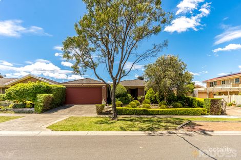 Property photo of 37 Applewood Drive Knoxfield VIC 3180
