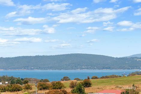 Property photo of 30 Thistle Down Huntingfield TAS 7055