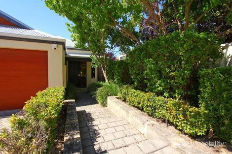 Property photo of 4 The Pines Como WA 6152