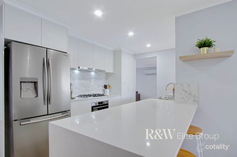 Property photo of 4 Como Close St Clair NSW 2759