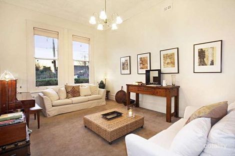 Property photo of 2 The Grange Malvern East VIC 3145