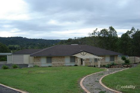 Property photo of 27 Cannon Place Kooralbyn QLD 4285