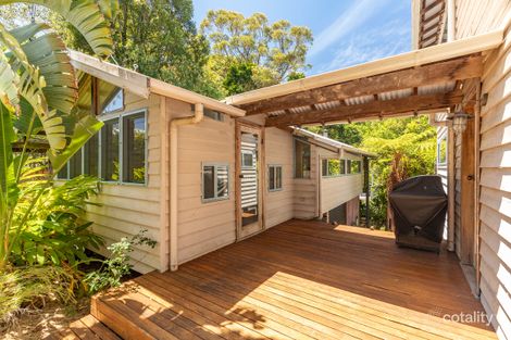 Property photo of 4 Hibiscus Crescent Smiths Lake NSW 2428