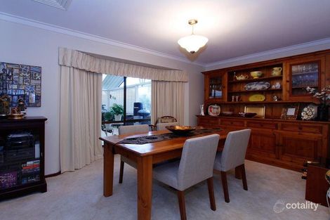 Property photo of 5 Baird Place Samson WA 6163