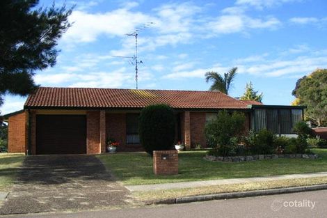 2 Windsor Cl, Valentine, NSW 2280