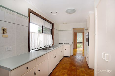 Property photo of 8 Greenaway Drive Ferntree Gully VIC 3156