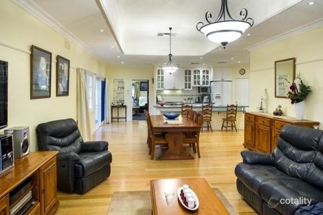 Property photo of 26 Menin Road Nunawading VIC 3131