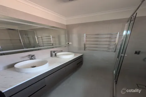 Property photo of 26 Fairweather Circuit Lyneham ACT 2602