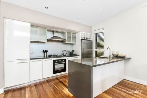 Property photo of 4/43 Ormond Road Elwood VIC 3184