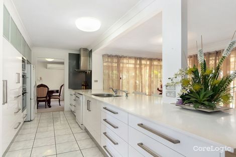 Property photo of 8 Greenwood Court Helensvale QLD 4212