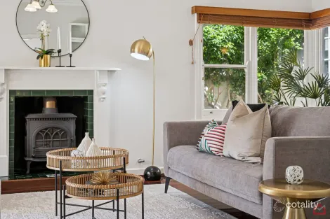 Property photo of 11 Fourth Avenue Applecross WA 6153