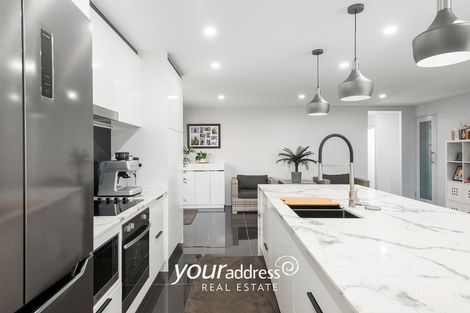 Property photo of 9 Mooloolah Court Hillcrest QLD 4118