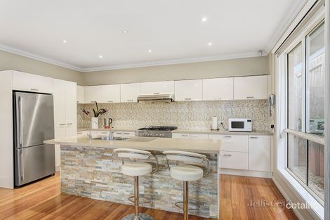 Property photo of 2/56 Torroodun Street Mount Waverley VIC 3149