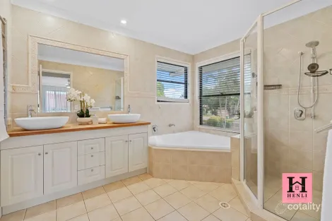 Property photo of 3 John Samuel Place Ormiston QLD 4160