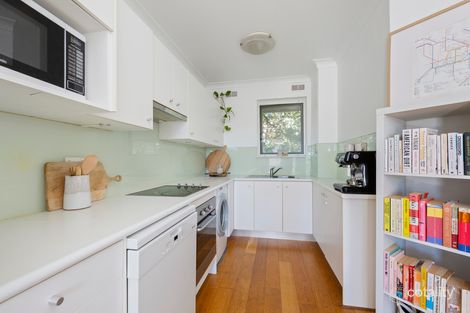 Property photo of 12/6 Campbell Parade Manly Vale NSW 2093